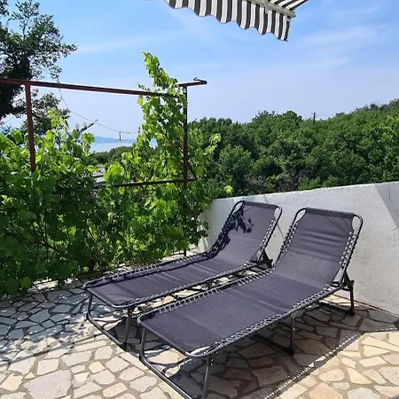 Guest house And Sanja