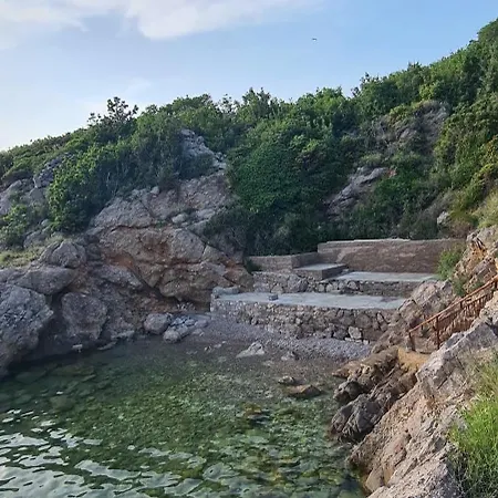 And Sanja Pensionat Sibinj Krmpotski