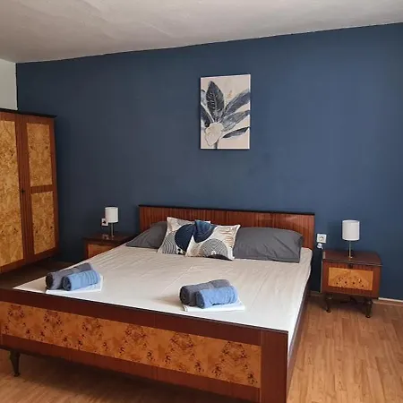 And Sanja Sibinj Krmpotski