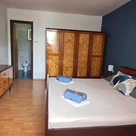 And Sanja Sibinj Krmpotski