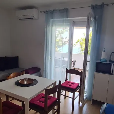 Pensionat And Sanja Sibinj Krmpotski